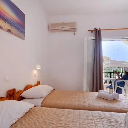 Makris Arillas Corfu 3* ארילס