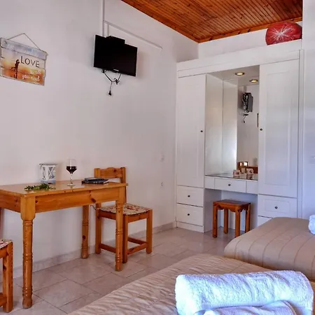 Makris Arillas Corfu *