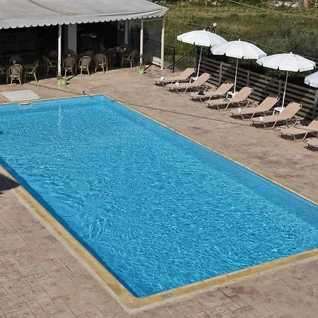 公寓式酒店 Makris Arillas Corfu